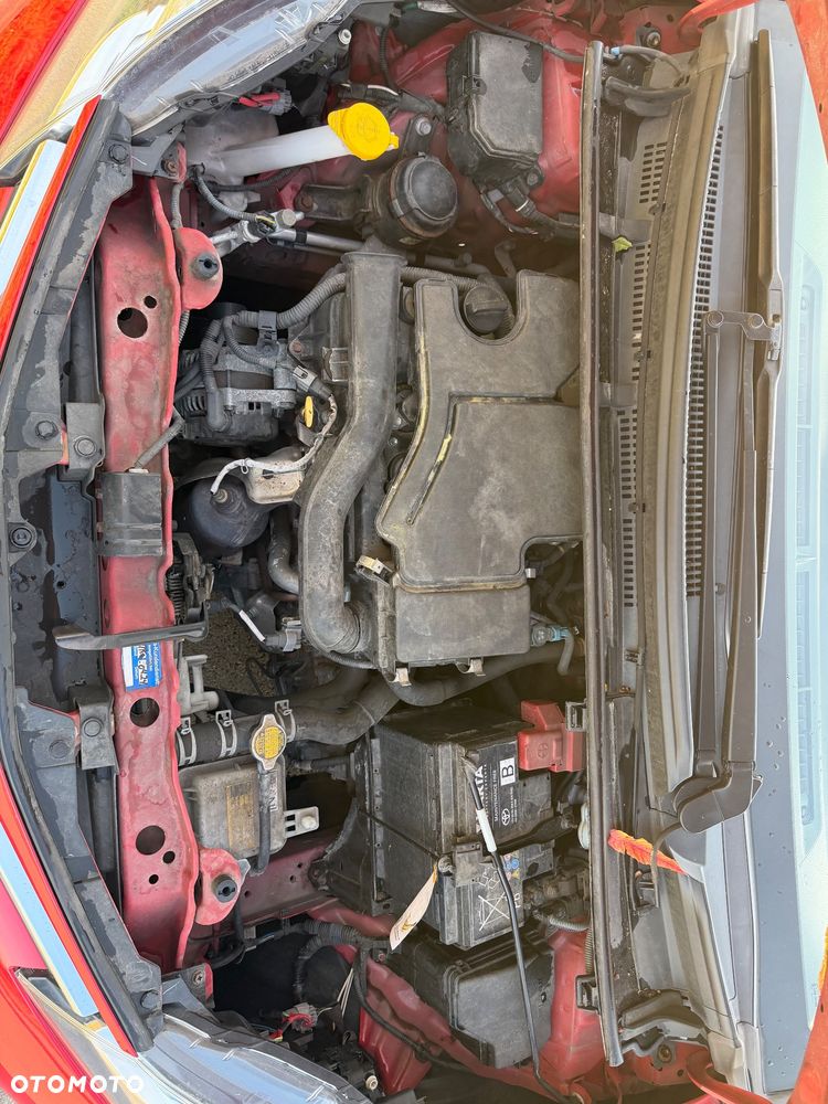 Toyota Yaris - 20