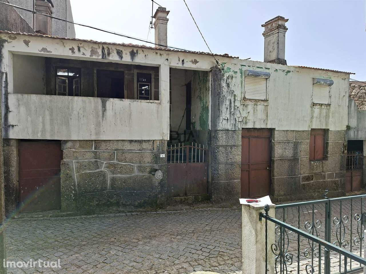 Moradia em Pedra para recuperar em Rancosinho, Fornos de Algodres - Grande imagem: 2/8