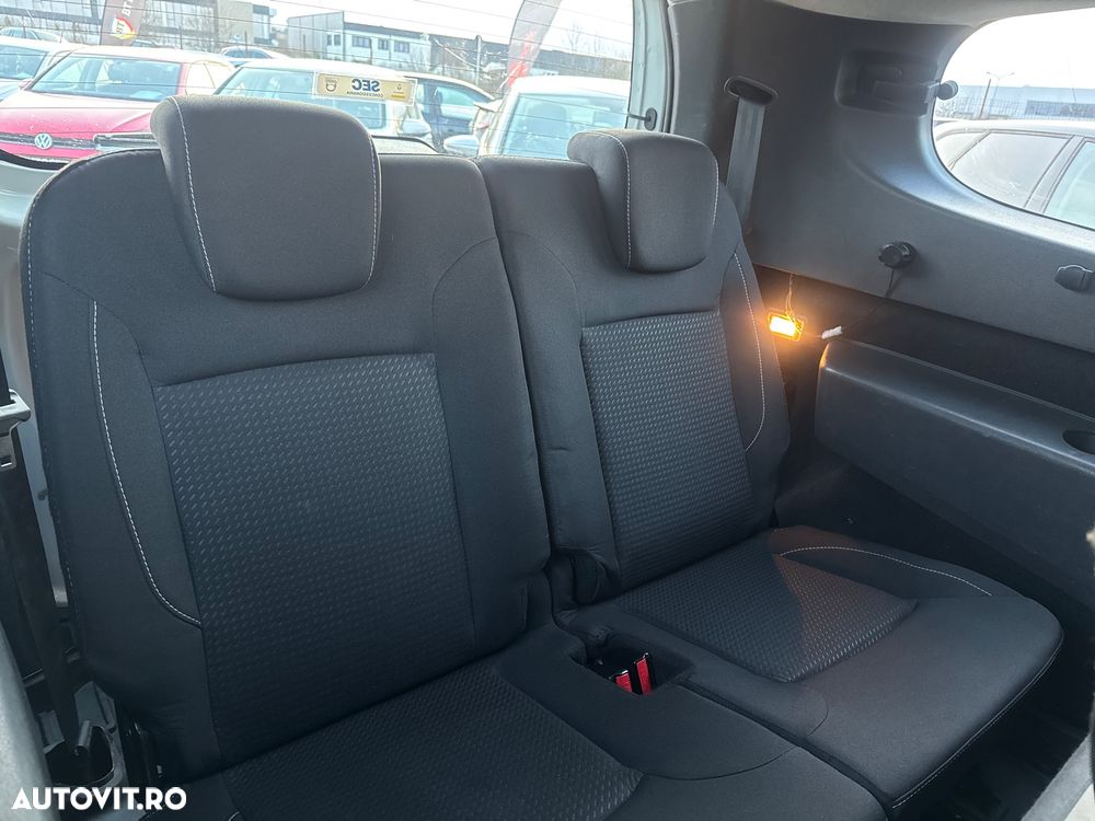 Dacia Lodgy Blue dCi 115 Comfort - 14