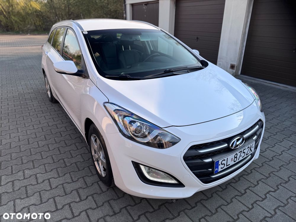 Hyundai i30 1.4 Comfort - 17