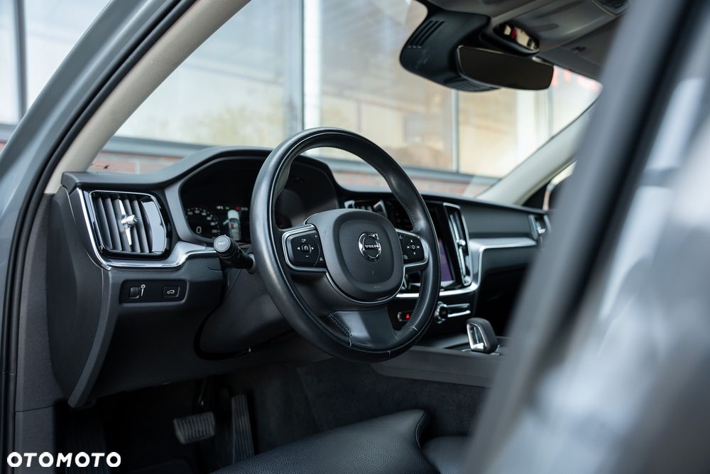 Volvo V60 B3 B Geartronic RDesign - 24