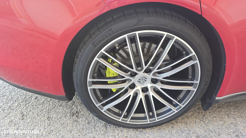 Porsche Panamera 4 E-Hybrid Executive - 29