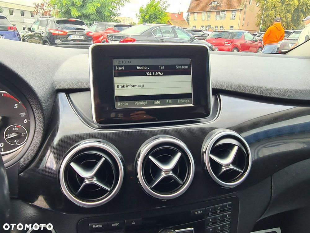 Mercedes-Benz Klasa B 180 CDI - 12