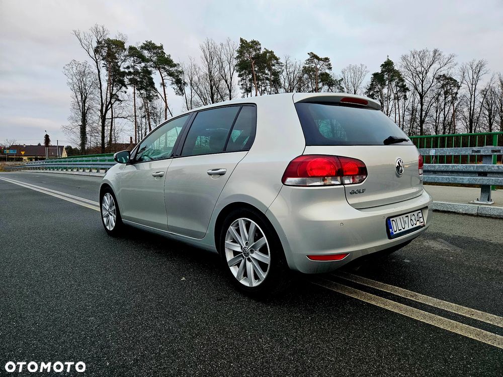 Volkswagen Golf - 4