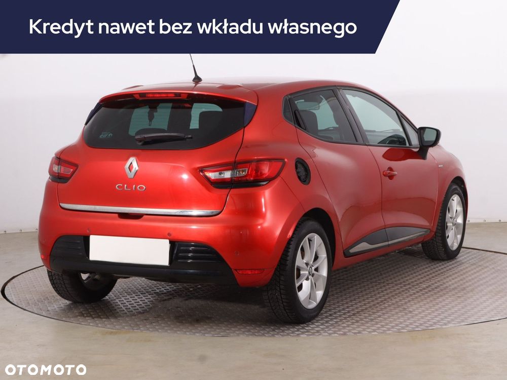 Renault Clio - 7