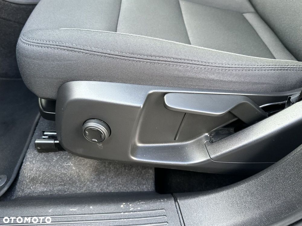 Volvo XC 40 T2 Core - 30