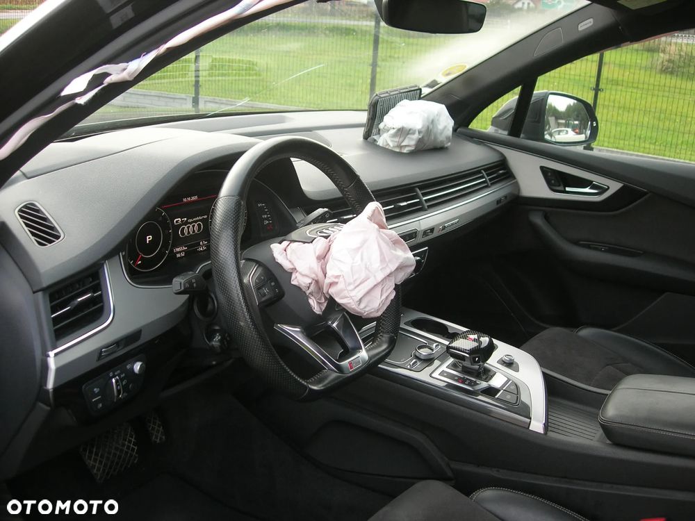 Audi Q7 3.0 TDI Quattro Tiptronic - 13