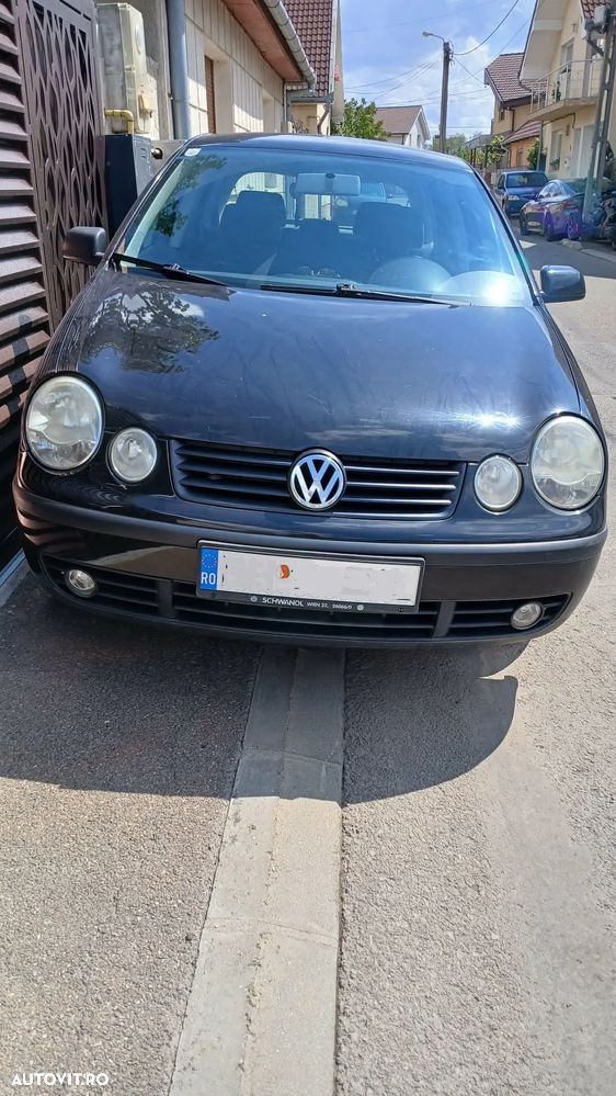 Volkswagen Polo 1.2 Attractive - 4