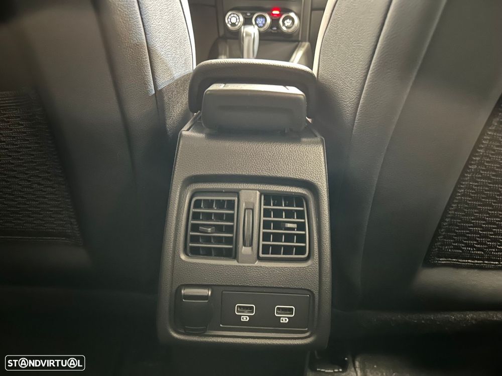Renault Captur 1.6 E-Tech Plug-In Intens - 40