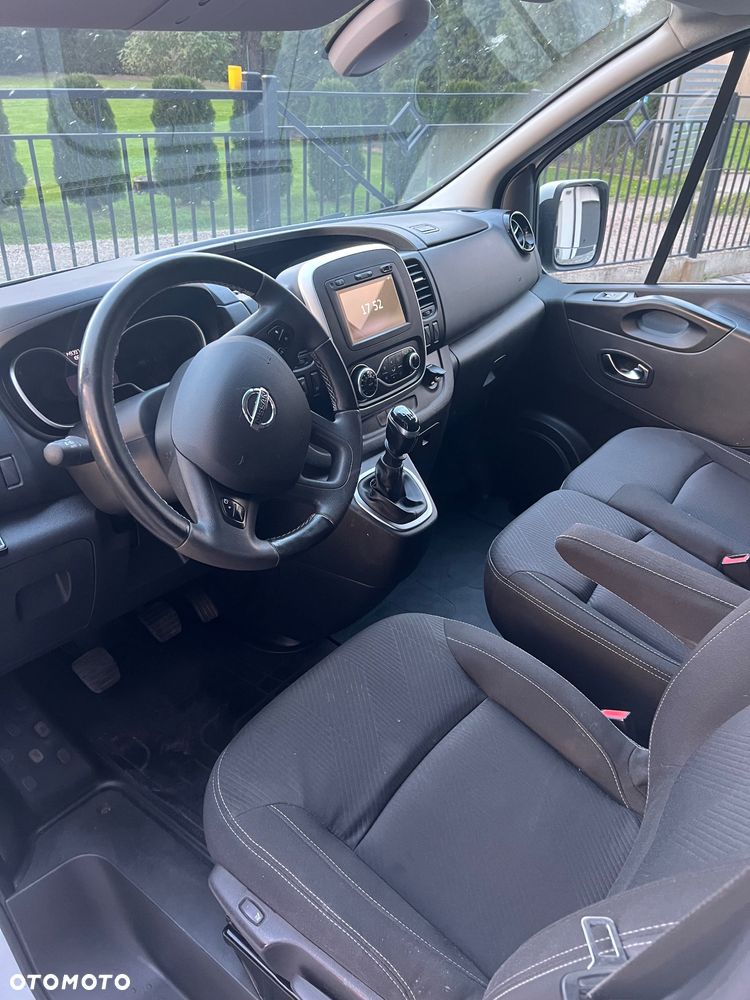 Nissan Nv300 - 8