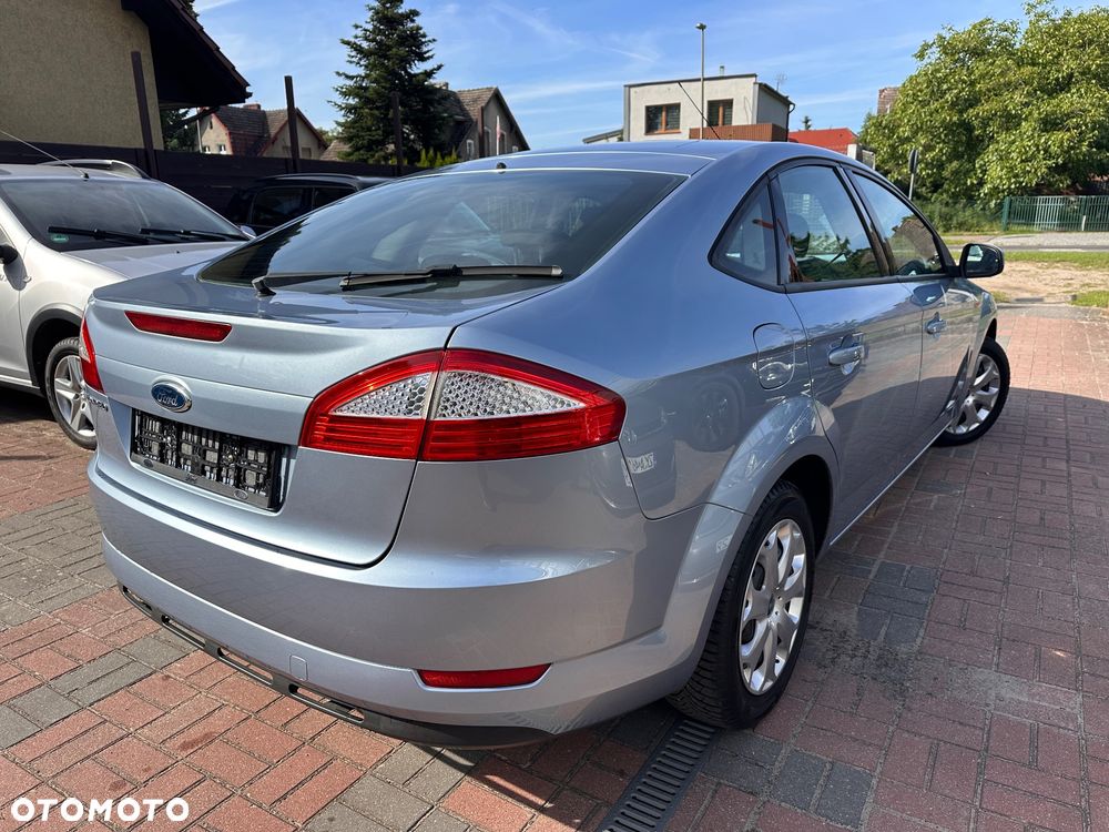 Ford Mondeo 1.6 Ambiente - 4