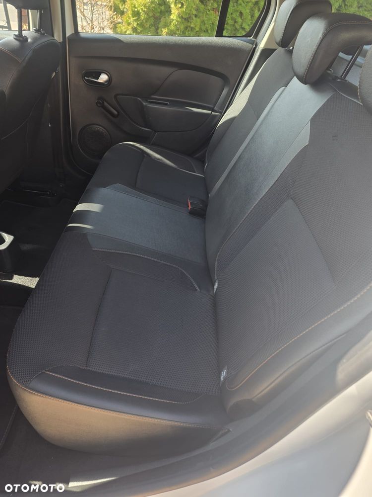 Dacia Logan TCe 90 (S&S) Comfort - 9