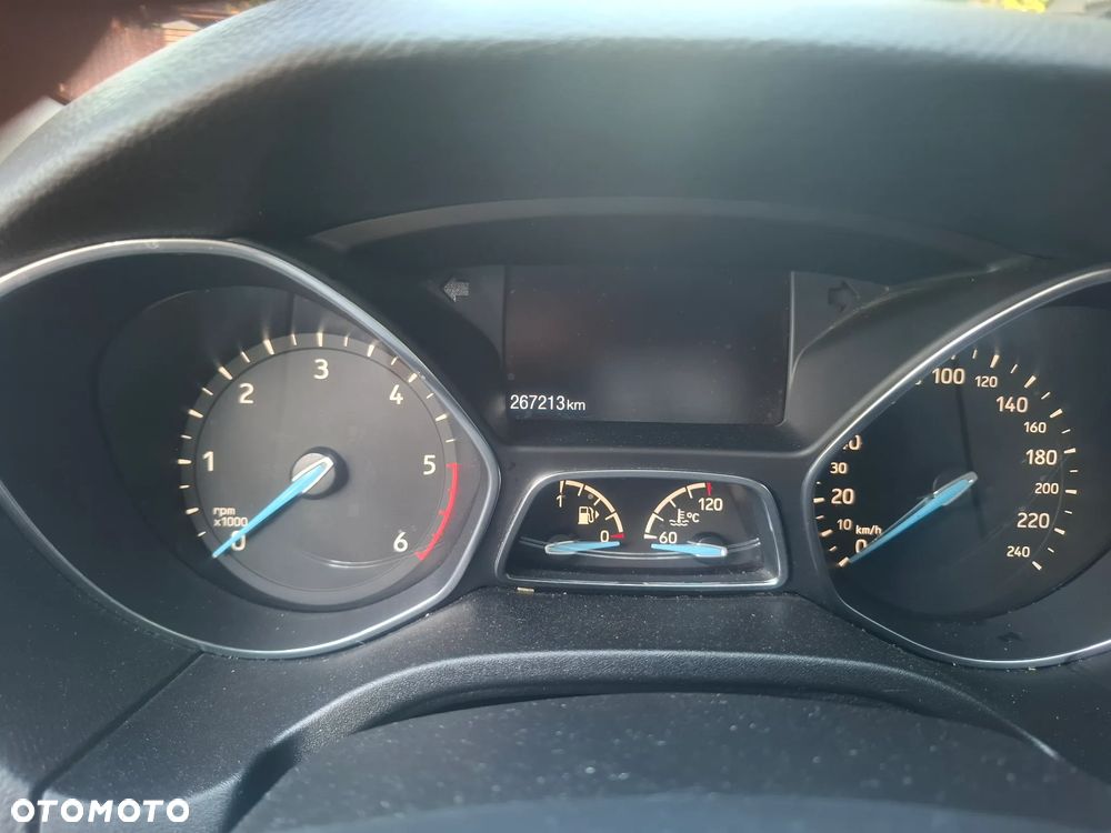 Ford Focus 1.5 TDCi DPF Start-Stopp-System Titanium - 27