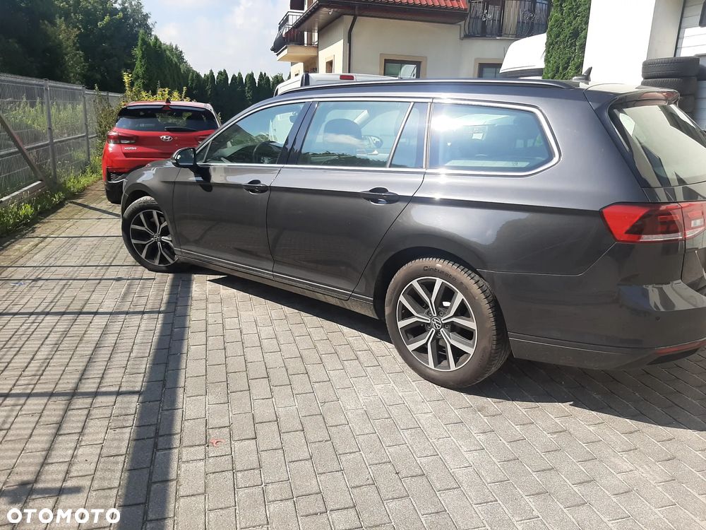 Volkswagen Passat 2.0 TDI EVO Business DSG - 30