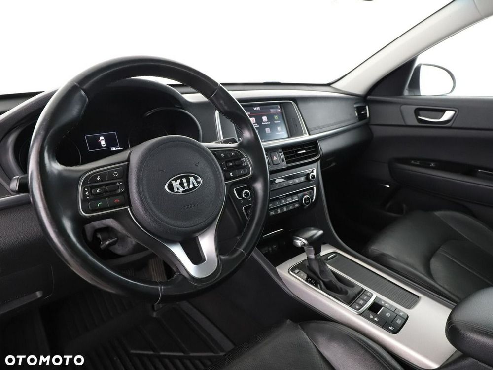 Kia Optima Plug-in Hybrid - 15