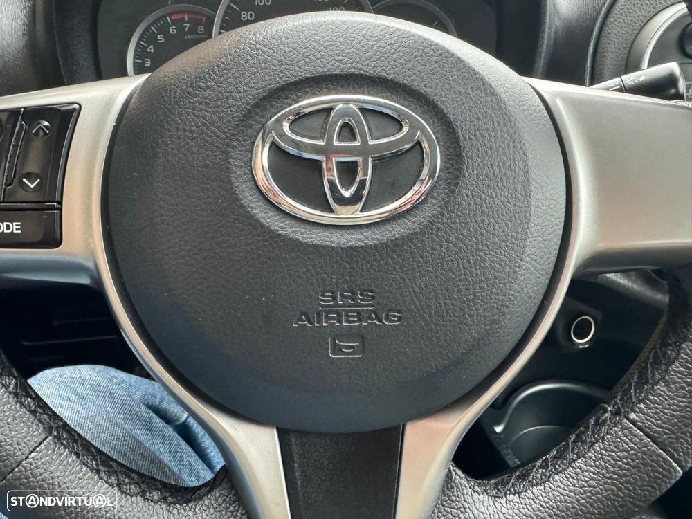Toyota Yaris 1.0 VVT-i AC - 7