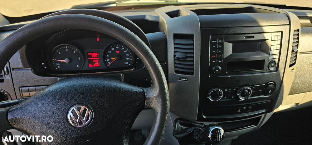 Volkswagen Crafter 2.5 TDi - 6