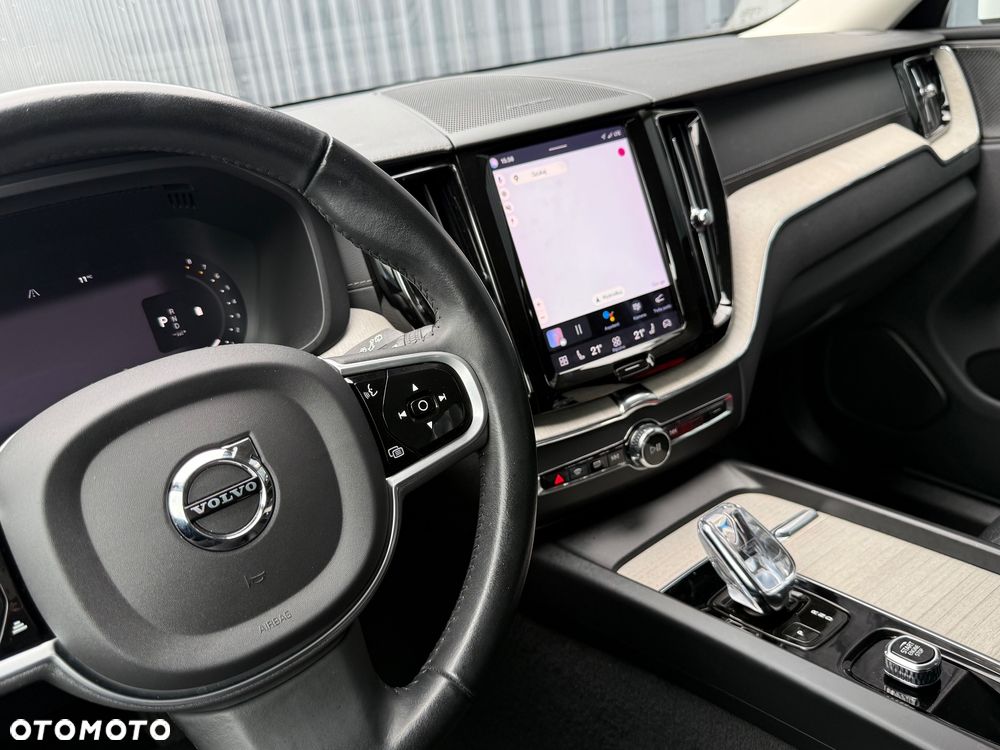 Volvo XC 60 B5 B AWD Geartronic Inscription - 37