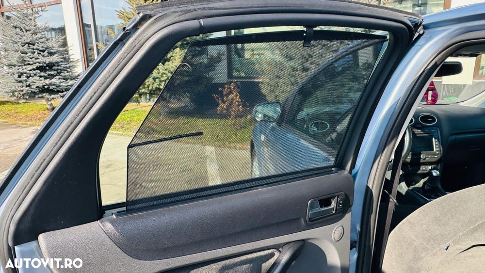 Ford Focus 1.6 Ti-VCT Ghia - 7