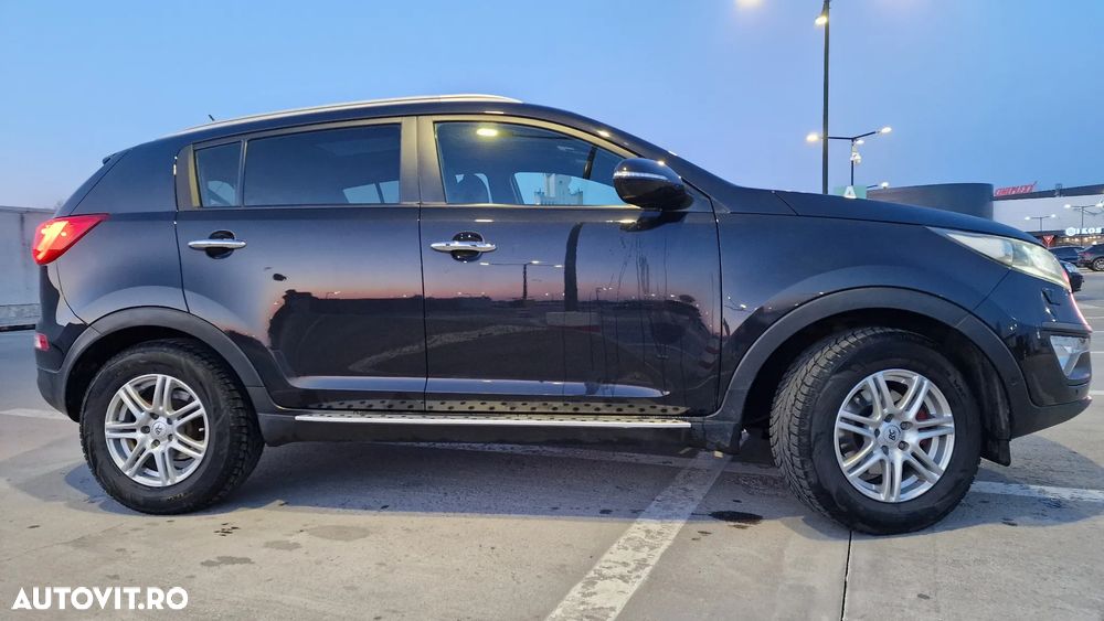 Kia Sportage 2.0 CRDI 184 4WD Automatik Fifa World Cup Edition - 4