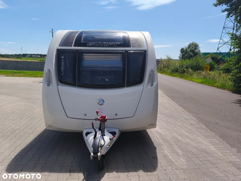 SWIFT CORNICHE 20/4 - 3