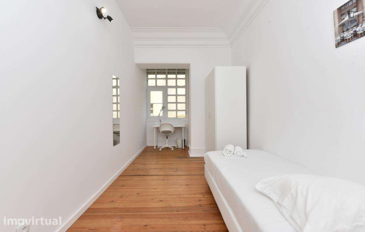 Quarto - localizado em Marquês de Pombal Lisbon - Grande imagem: 2/24