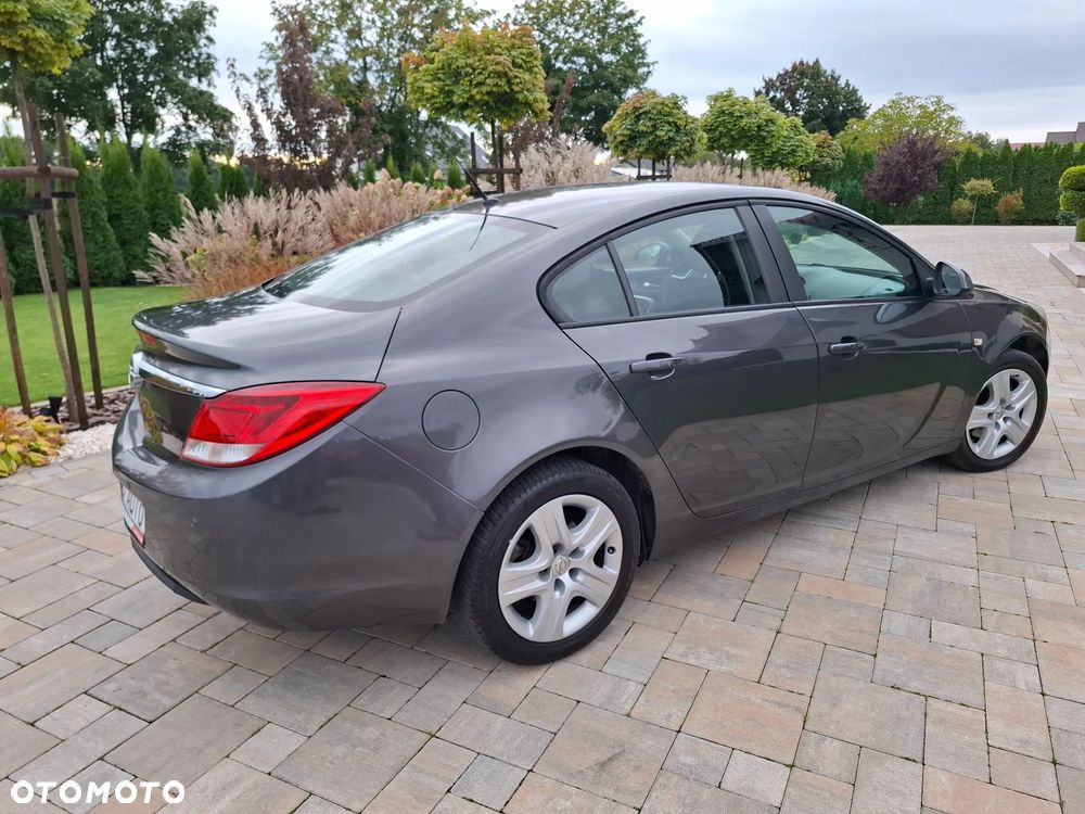 Opel Insignia 1.6 Design Edition - 21