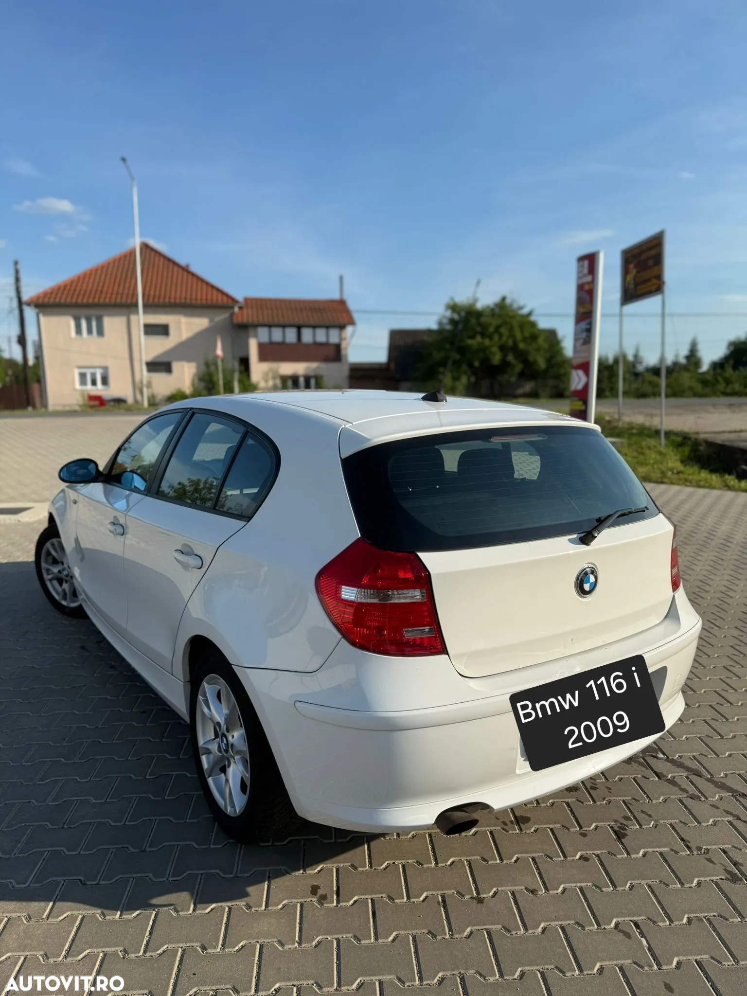 BMW Seria 1 116i - 5