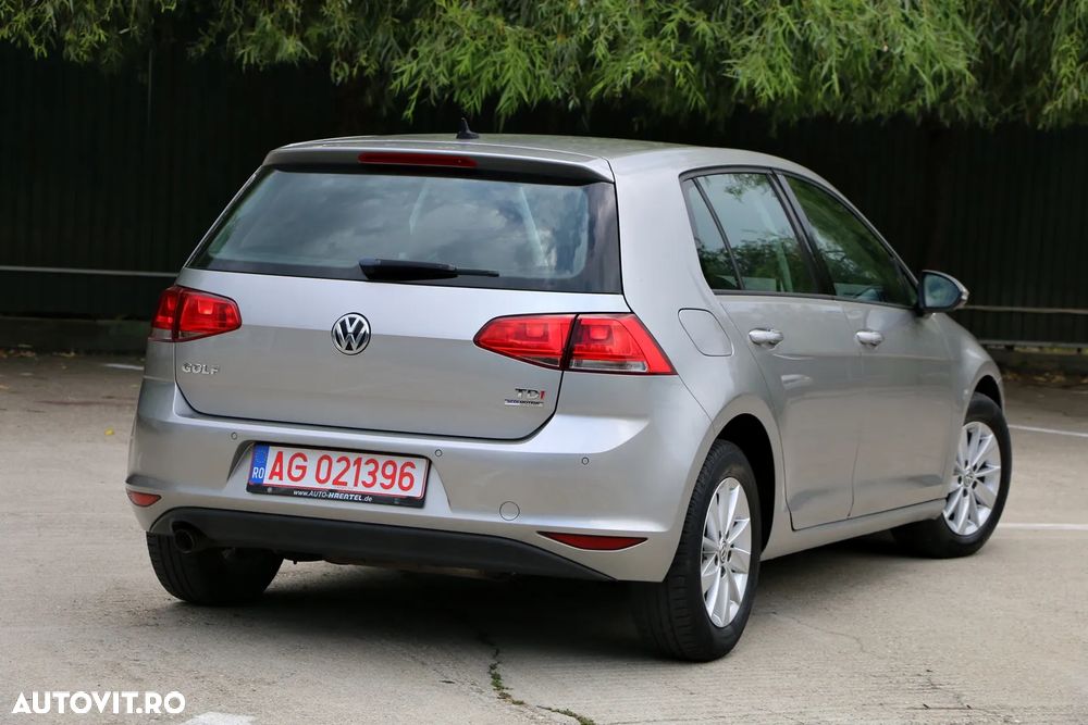 Volkswagen Golf - 4