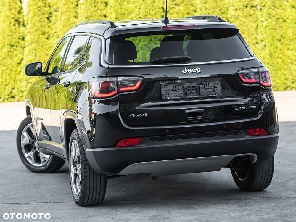 Jeep Compass - 8