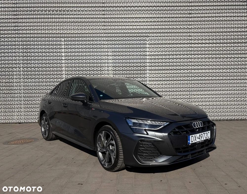 Audi A3 Limousine - 3