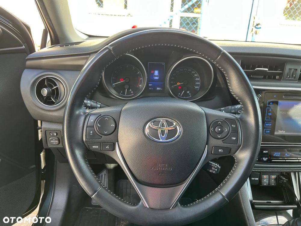 Toyota Auris 1.6 Comfort - 17