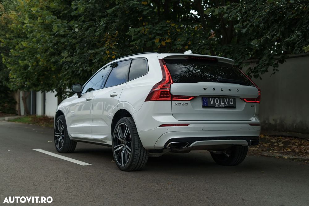 Volvo XC 60 B4 MHEV R-Design - 3
