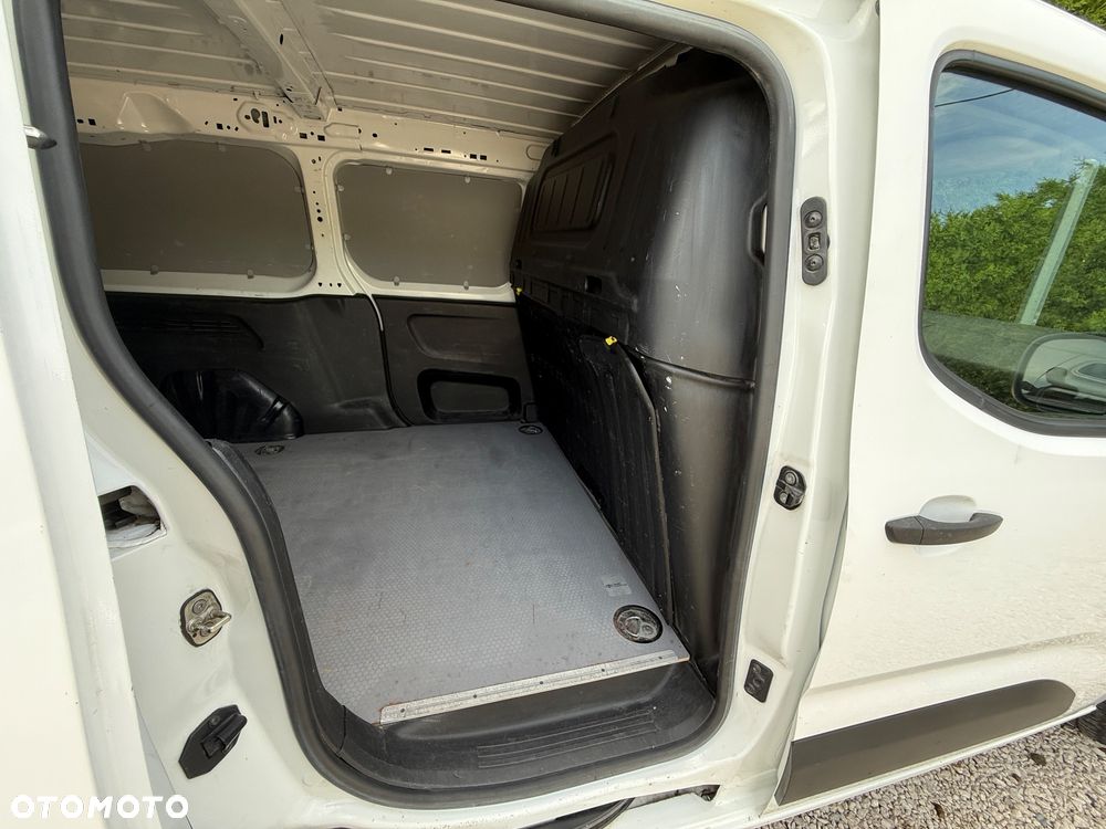 Toyota Proace City - 12