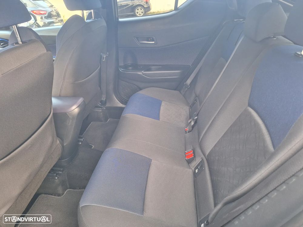 Toyota C-HR 1.8 HSD Comfort+P.Style - 10