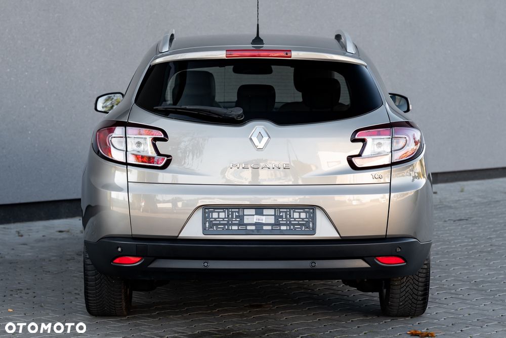 Renault Megane TCe 180 Luxe - 8