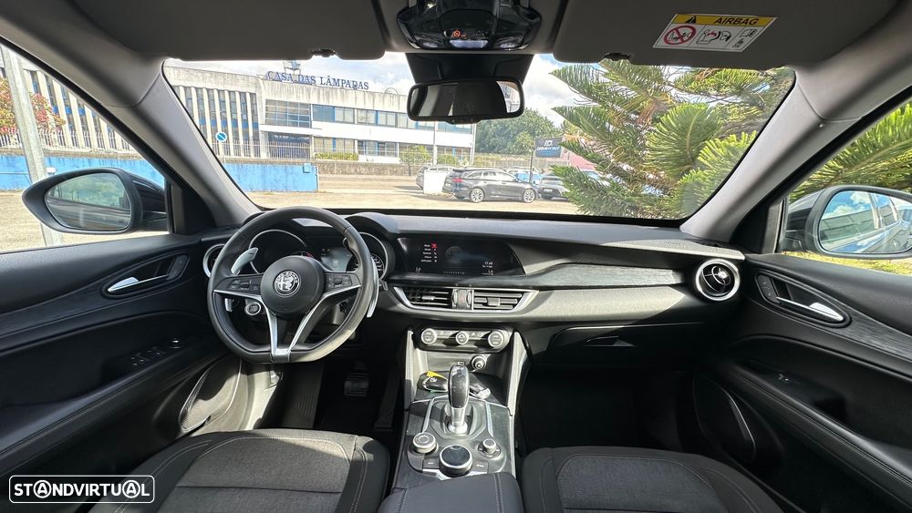 Alfa Romeo Stelvio 2.2 D AT8 - 26