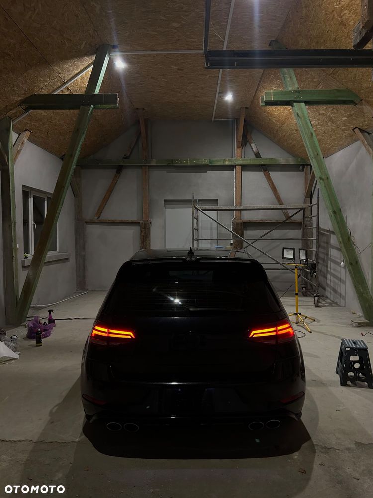 Volkswagen Golf R 4Motion (BlueMotion Technology) DSG - 31