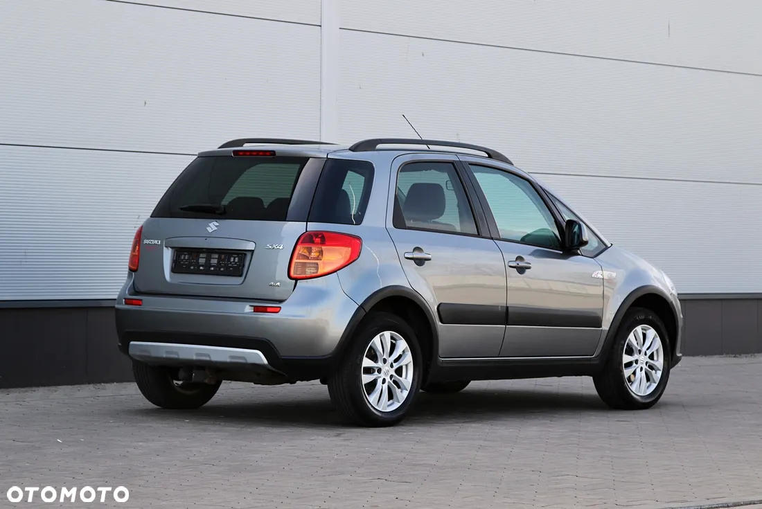 Suzuki SX4 1.6 Premium 4WD - 9