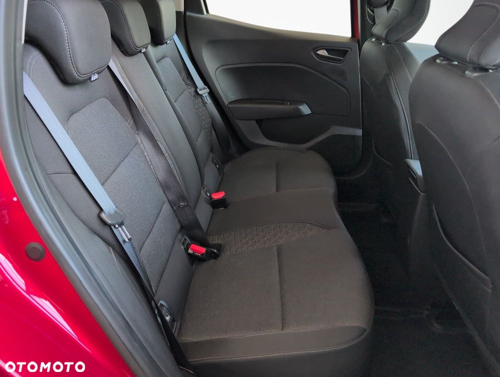 Renault Clio - 12