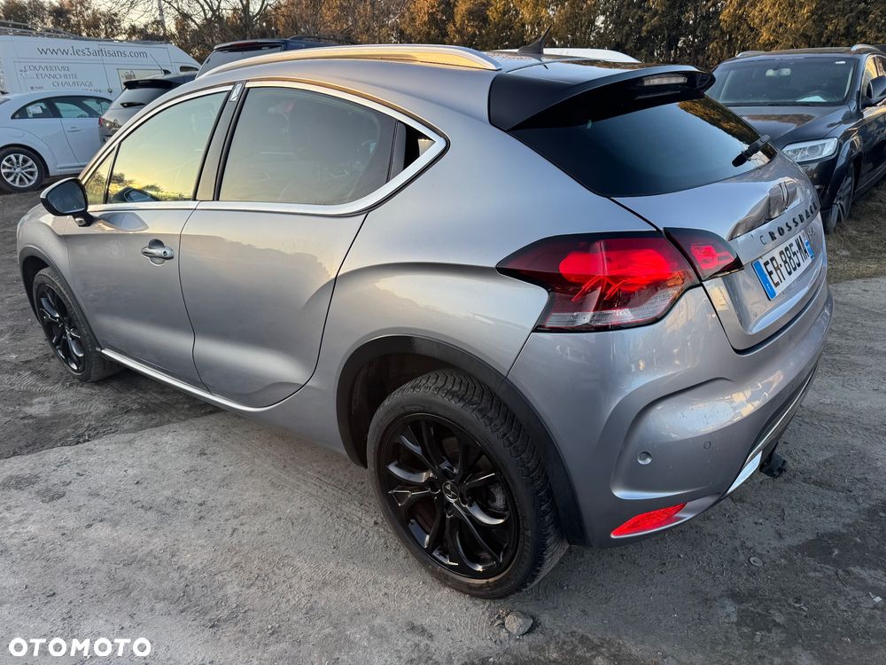 Citroën DS4 Cross 1.6 BlueHDi Be Chic S&S EAT6 - 4