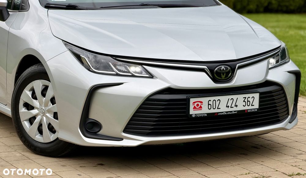 Toyota Corolla 1.6 Active - 12