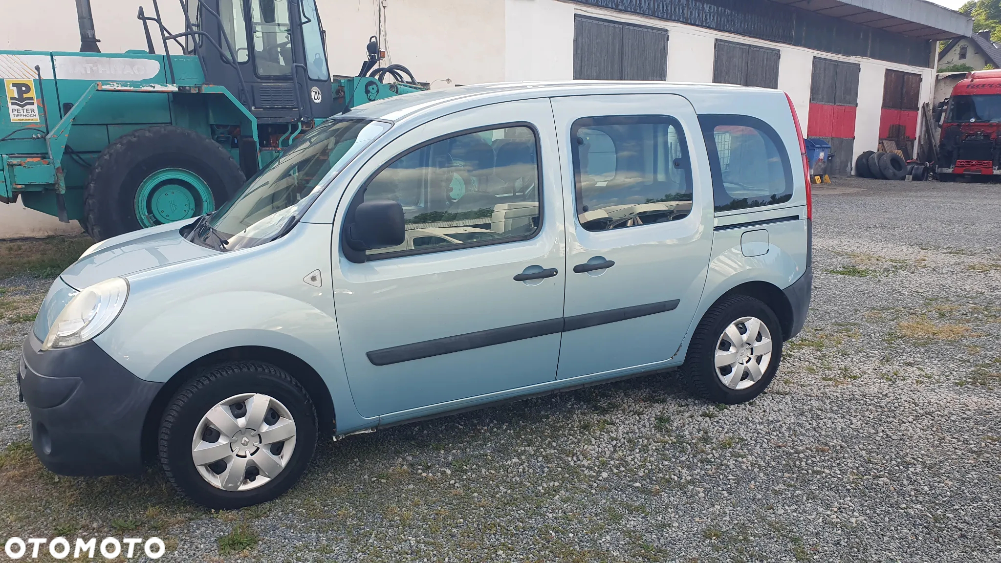 Renault Kangoo 1.6 8V Happy Family - 4