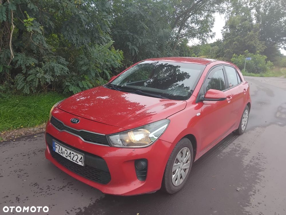 Kia Rio 1.2 Business Line Plus - 1