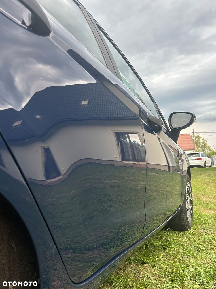 Ford Fiesta - 14