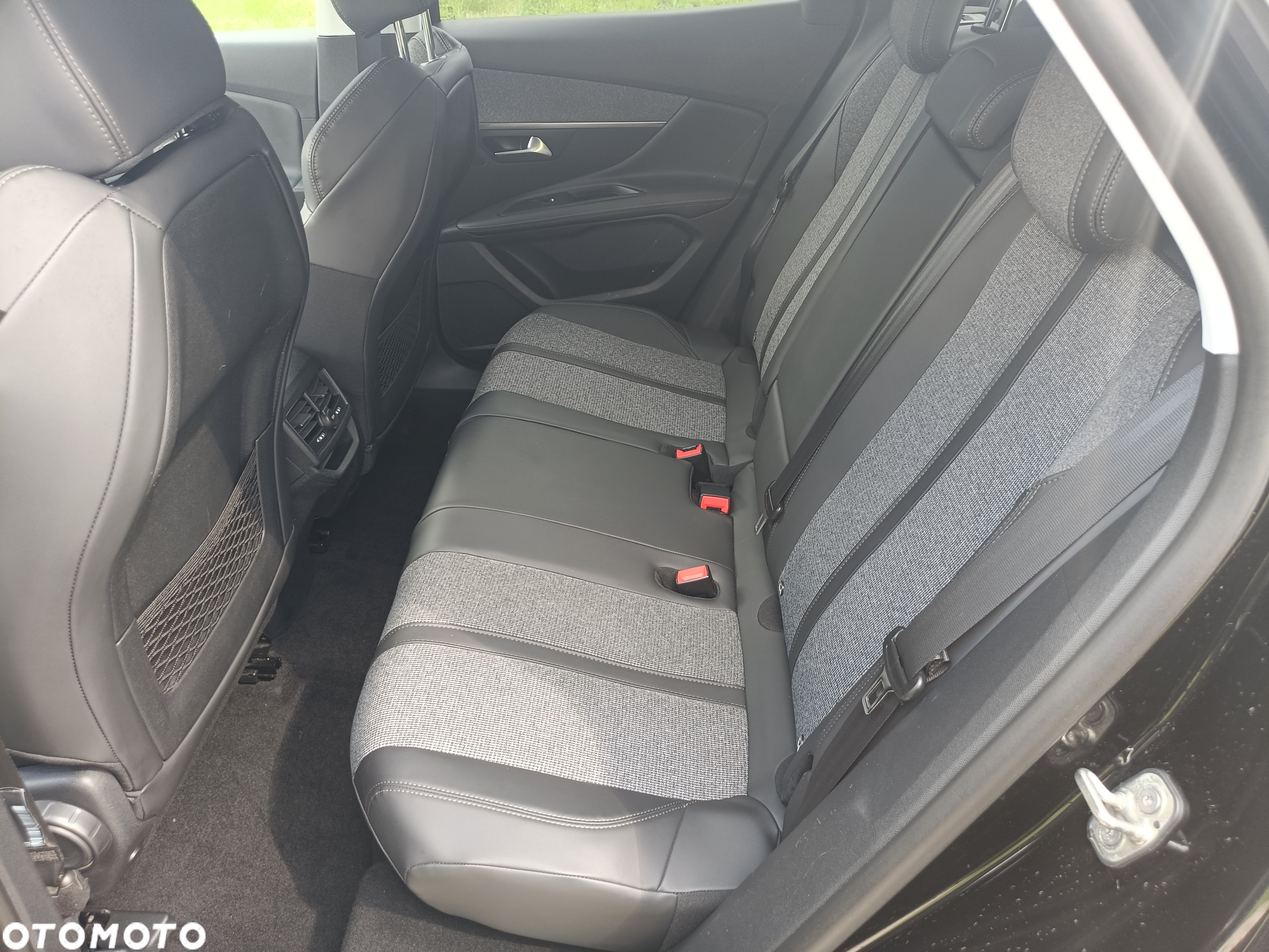 Peugeot 3008 HDi FAP 150 Platinum - 29