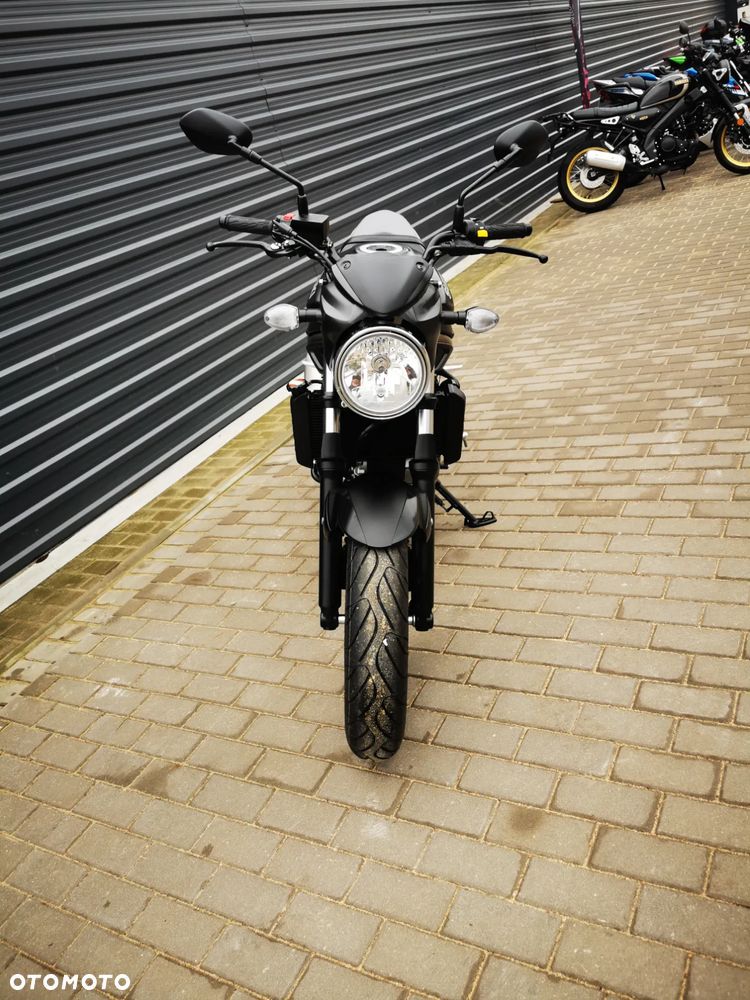 Suzuki SV - 23