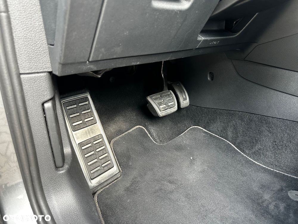 Volkswagen Golf 1.5 TSI BMT Evo Highline DSG - 3