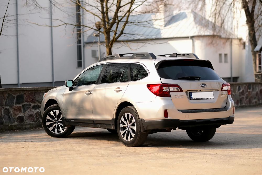 Subaru Outback - 10