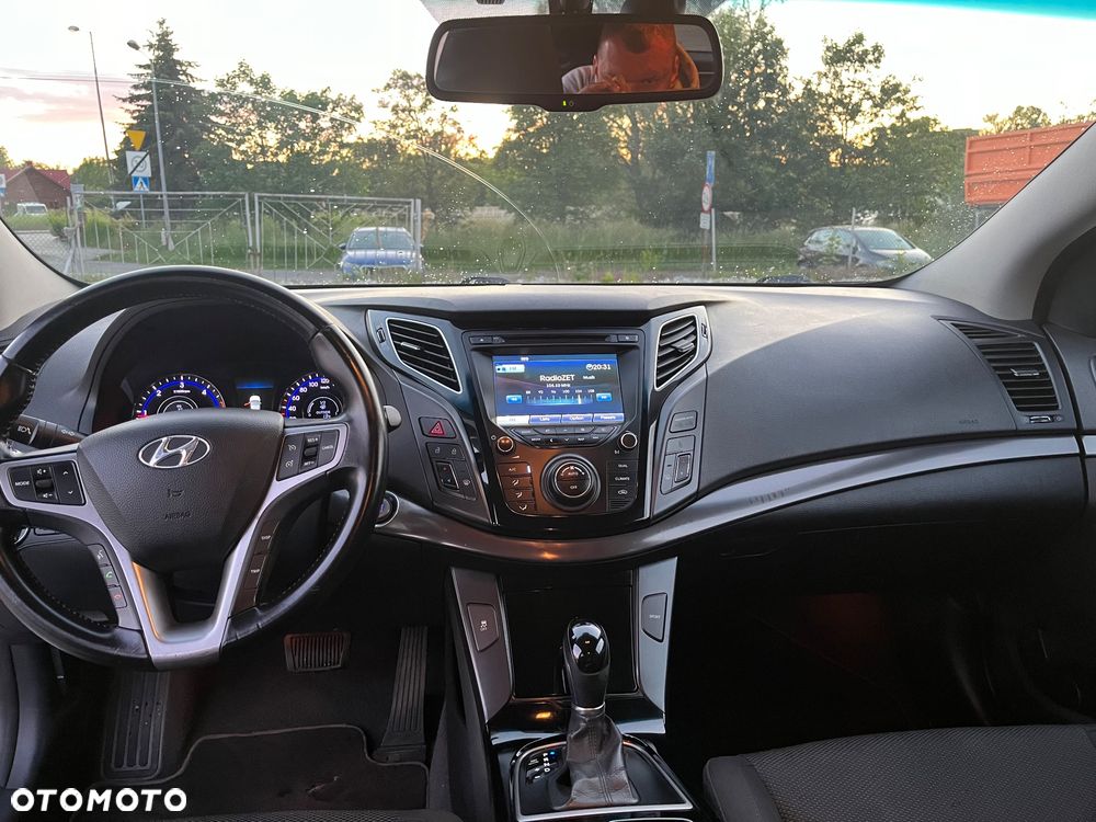 Hyundai i40 1.7 CRDi Comfort + - 12